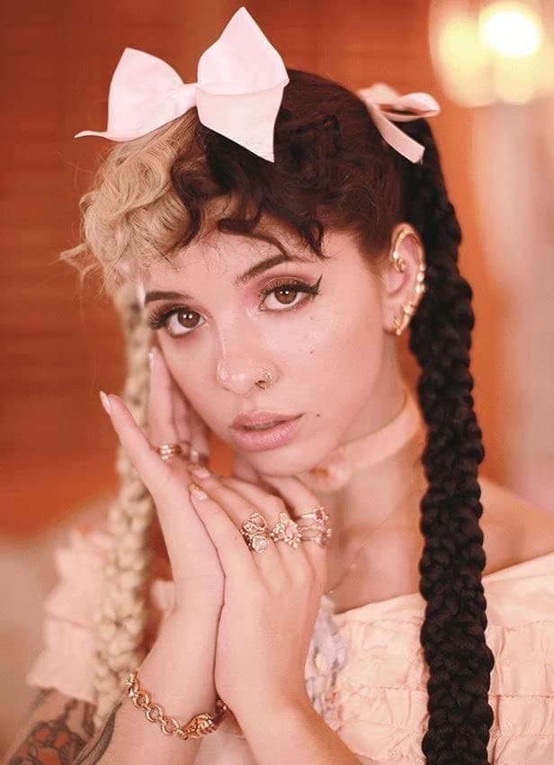 Fashion Melanie Martinez