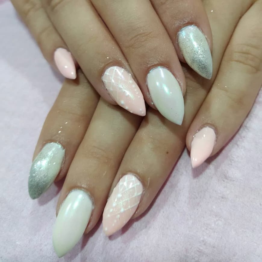 Product Unhas po de sereia