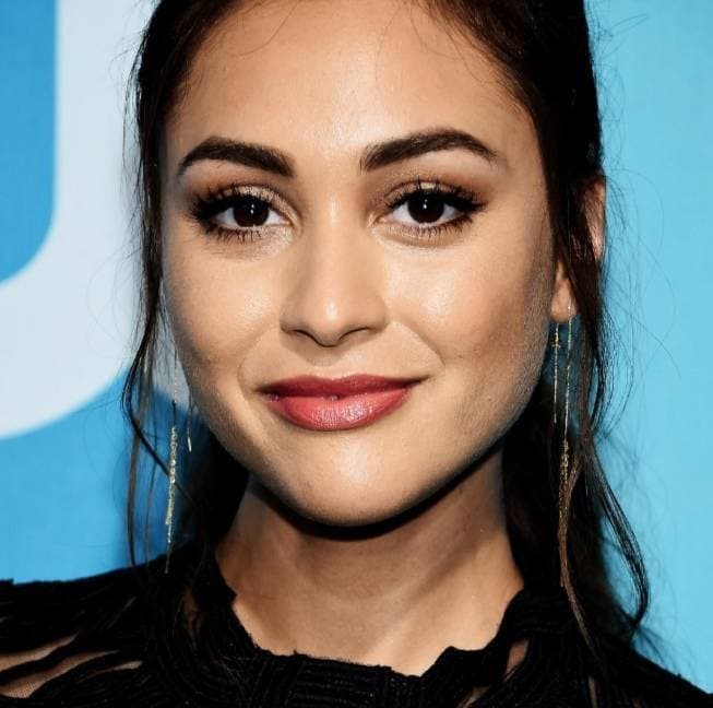 Moda Lindsey Morgan