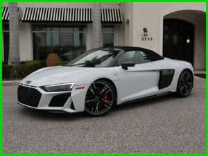 Moda 2020 Audi R8 V10 Performance Review // The $240,000 ...