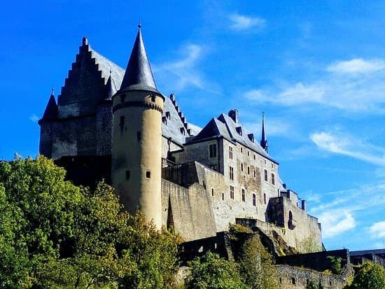 Place Vianden Castle