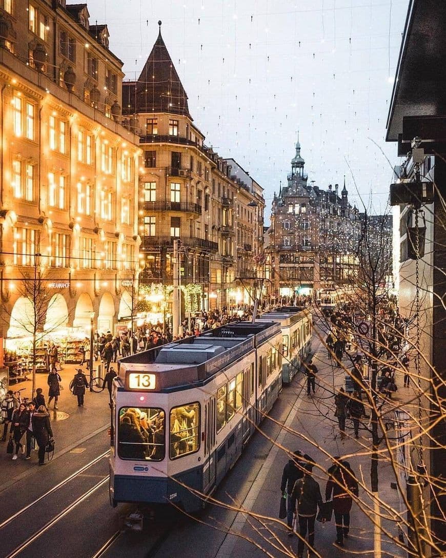 Place Bahnhofstrasse