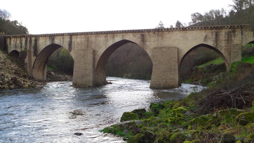 Lugar Ponte de Cavez