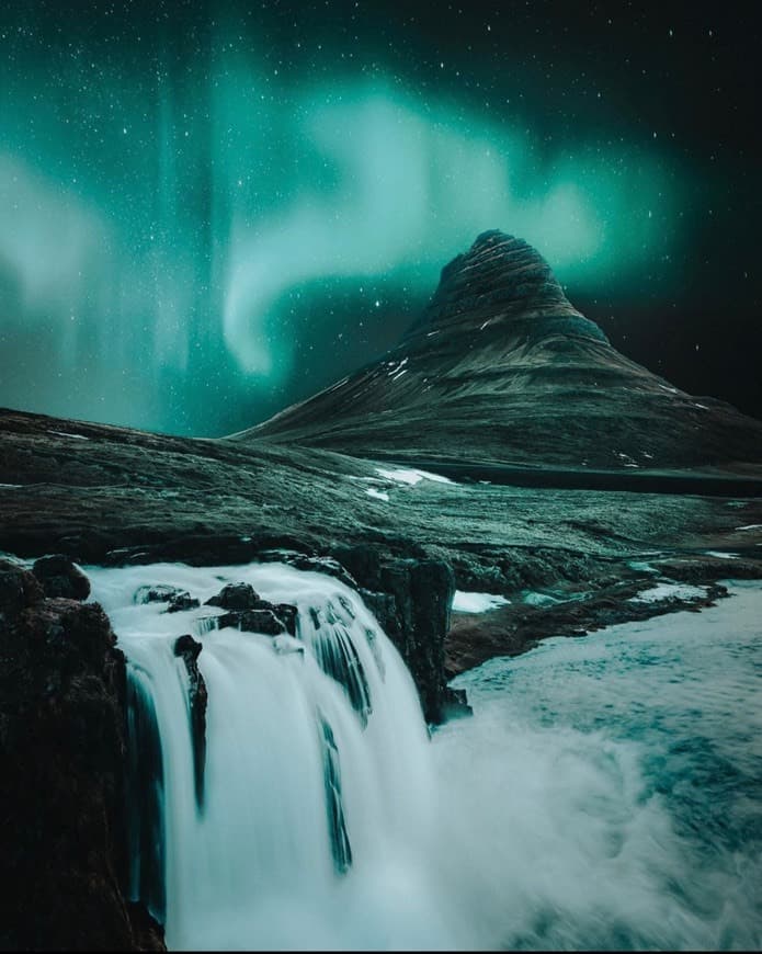 Moda Kirkjufell Iceland by Lucas Pinhel ✨