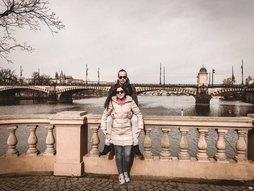 Place Charles Bridge