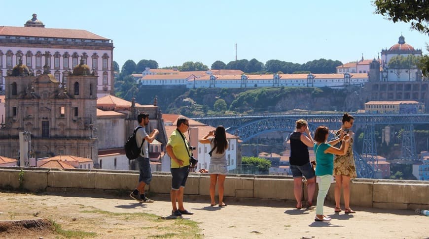 Place Miradouro da Vitória