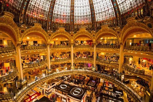 Place Galeries Lafayette Haussmann