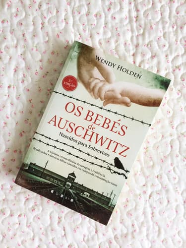 Book Os Bebés de Auschwitz