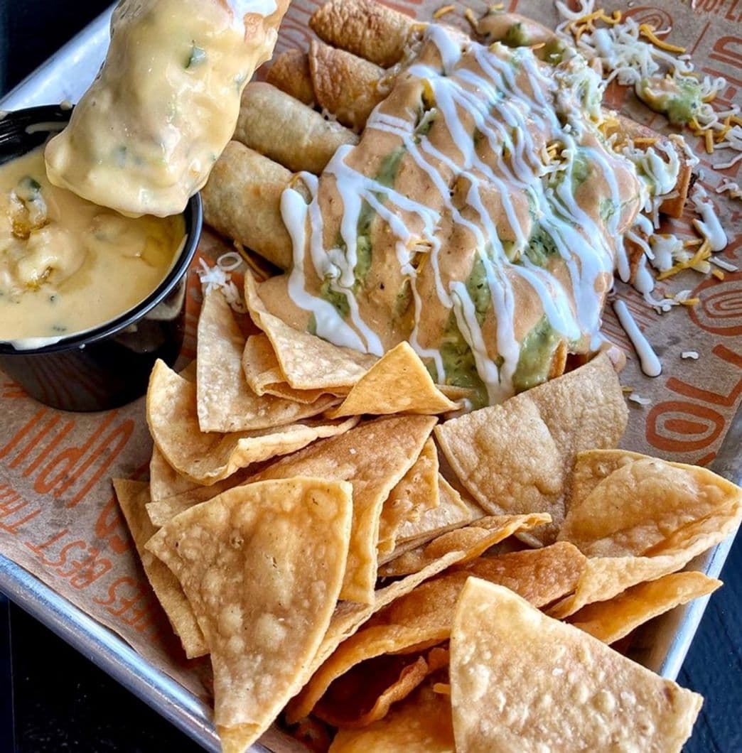 Restaurantes Roll Em Up Taquitos