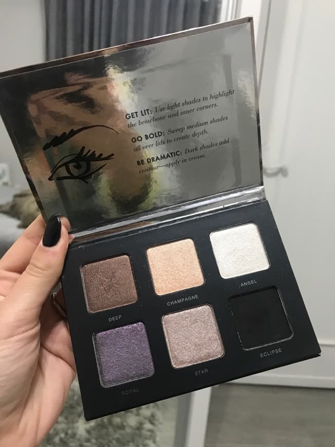 Producto Victoria’s Secret eyeshadow palette All eyes on you