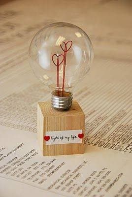 Moda Lightbulb love