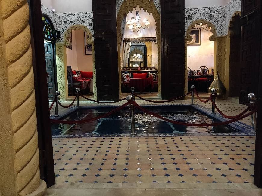 Place Riad la porte du Bouregreg