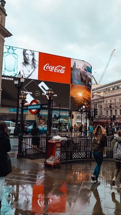 Place Piccadilly Circus