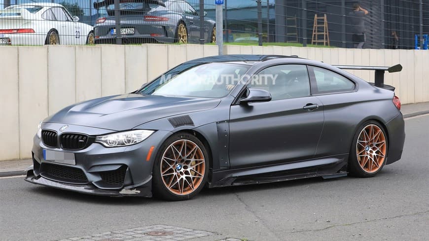 Moda BMW M4