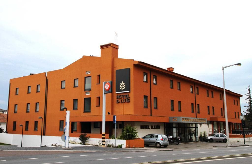 Lugar Dom Luis Hotel