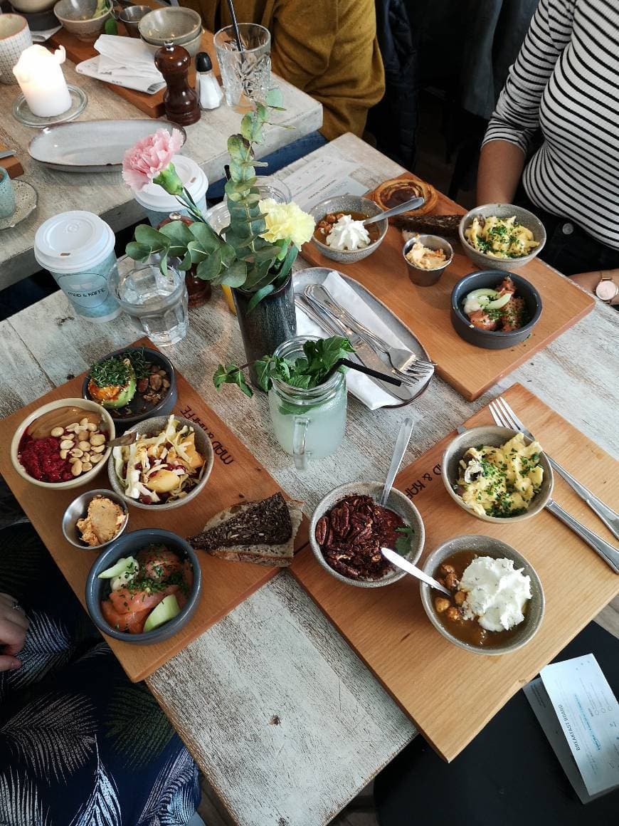 Restaurantes Mad & Kaffe - Brunch og Cafe Frederiksberg