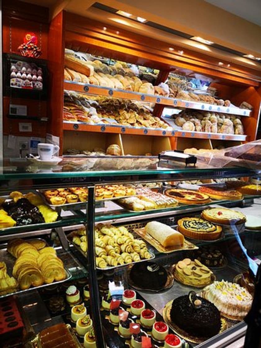 Restaurants Padaria Pastelaria Bread & Cake