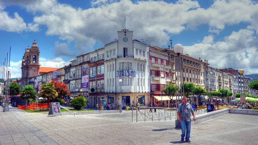 Lugar Avenida Central