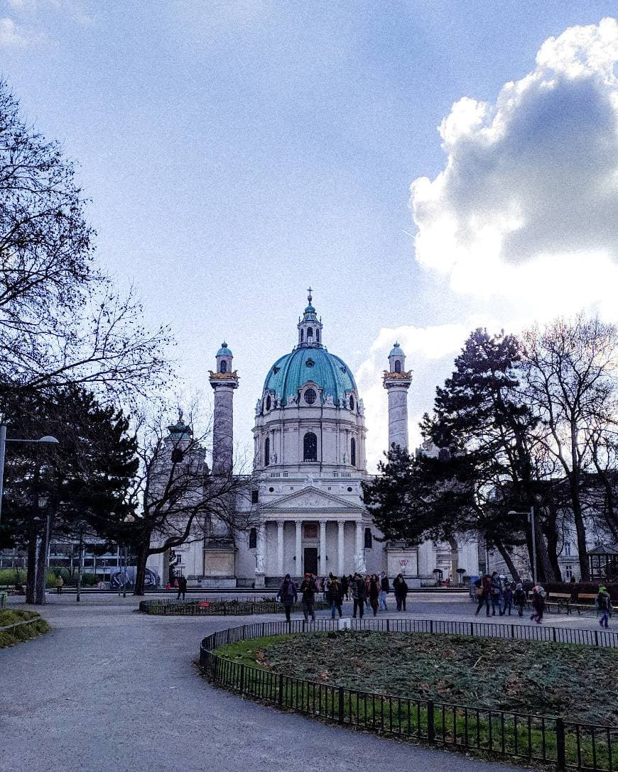 Place Karlsplatz