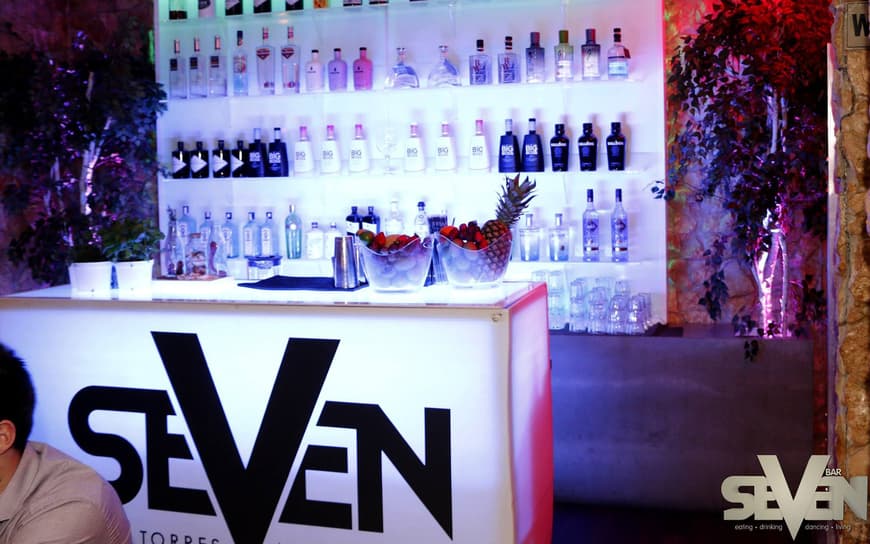 Place Seven Bar