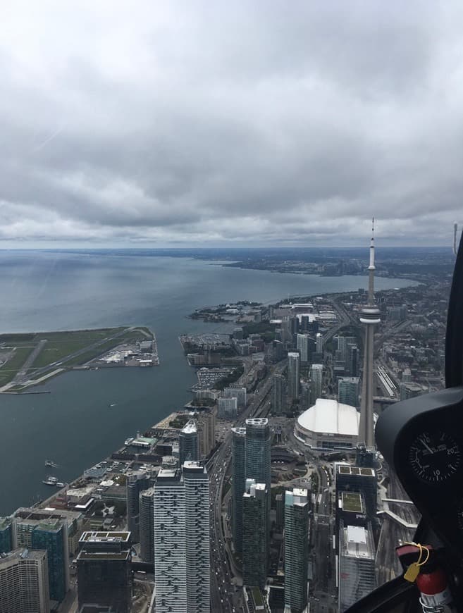 Place Toronto Heli Tours