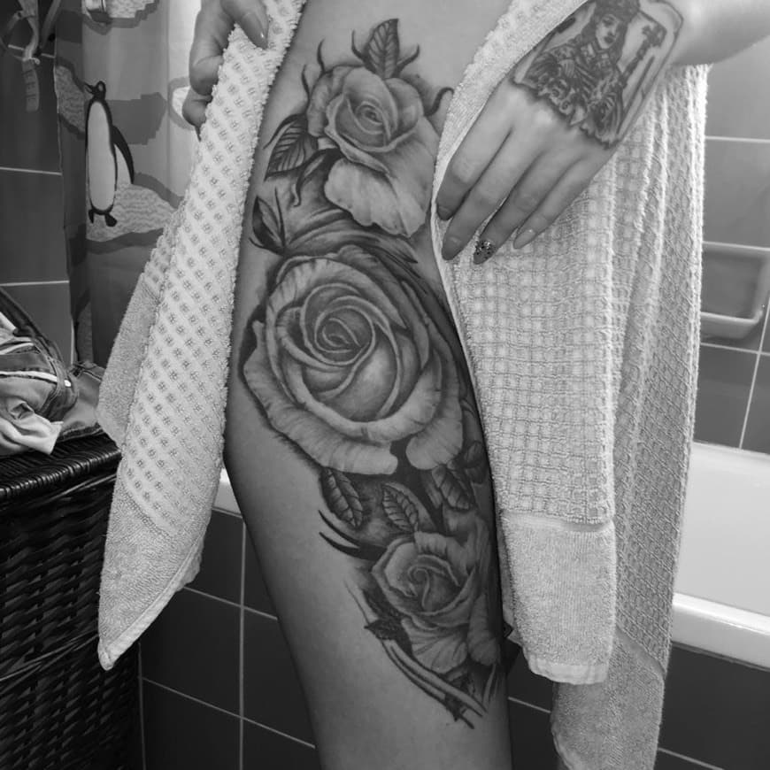 Moda Tatuagem rosas