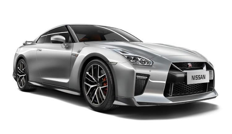 Moda Nissan GTR