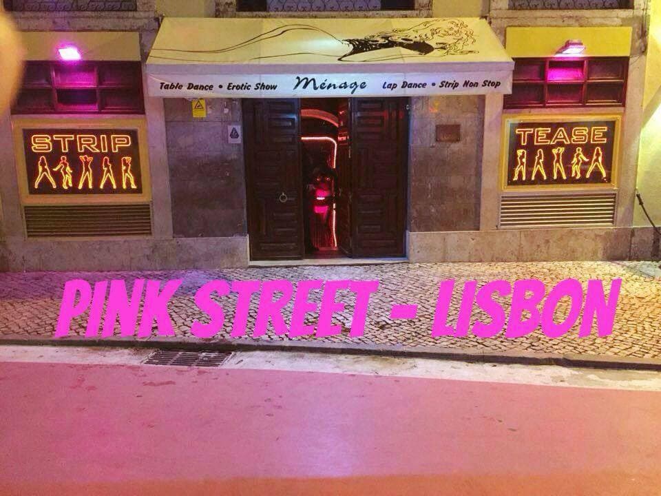 Lugar Ménage Strip Club