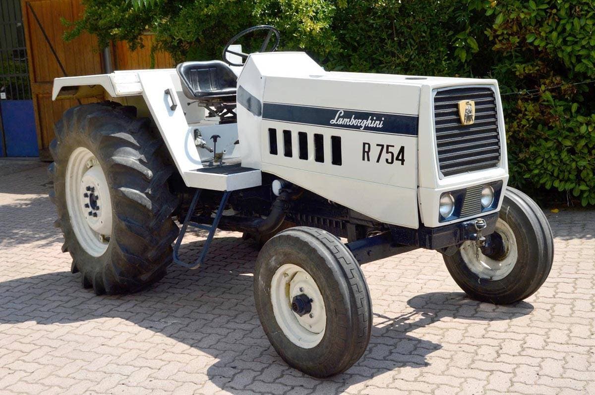 Product Tractor Lamborghini