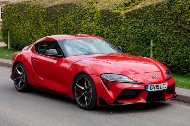 Moda Toyota supra