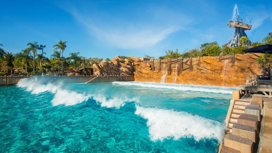 Place Typhoon Lagoon Surf Pool