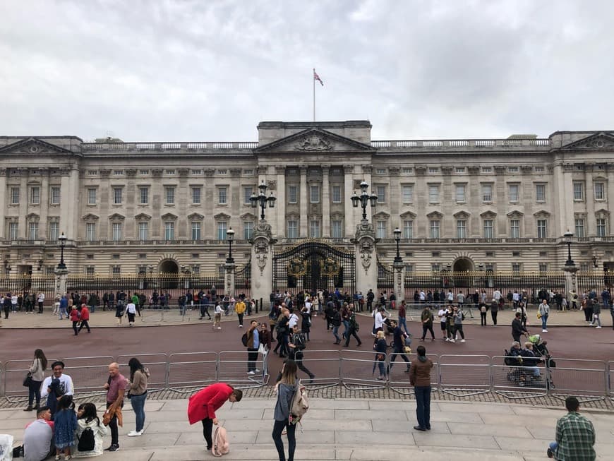 Moda Buckingham Palace | The Royal Family