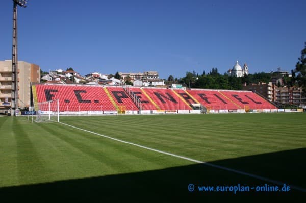 Place Estadio Municipal 25 de Abril