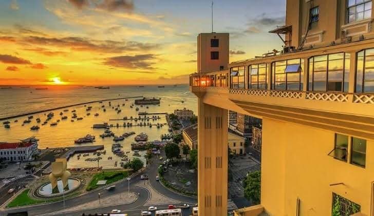 Moda ELEVADOR LACERDA 🌄