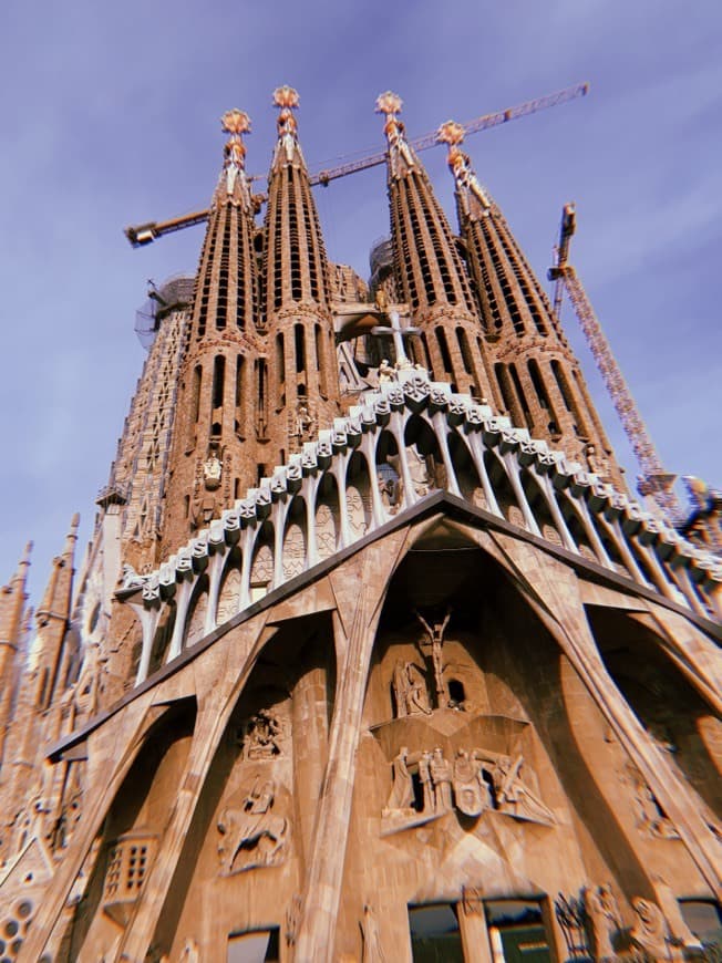 Lugar Basílica Sagrada Familia