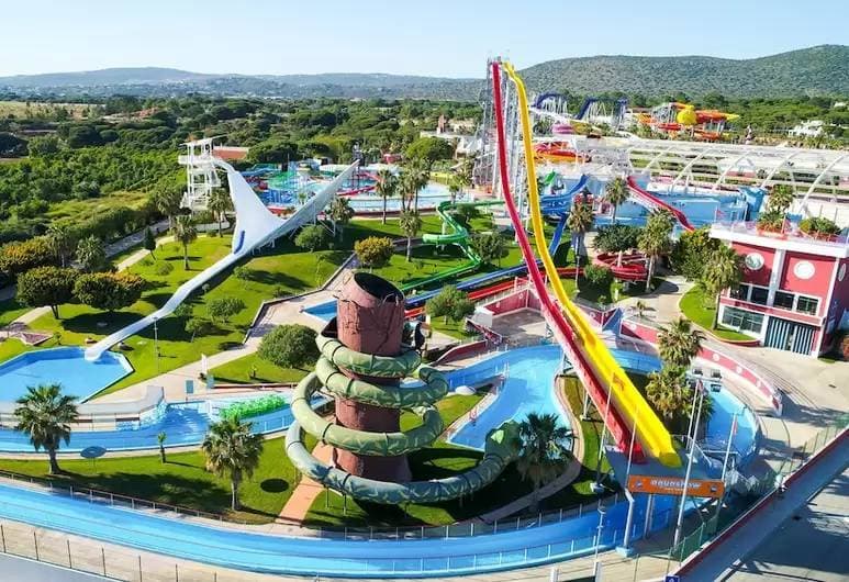 Place Aquashow Park - Water Park