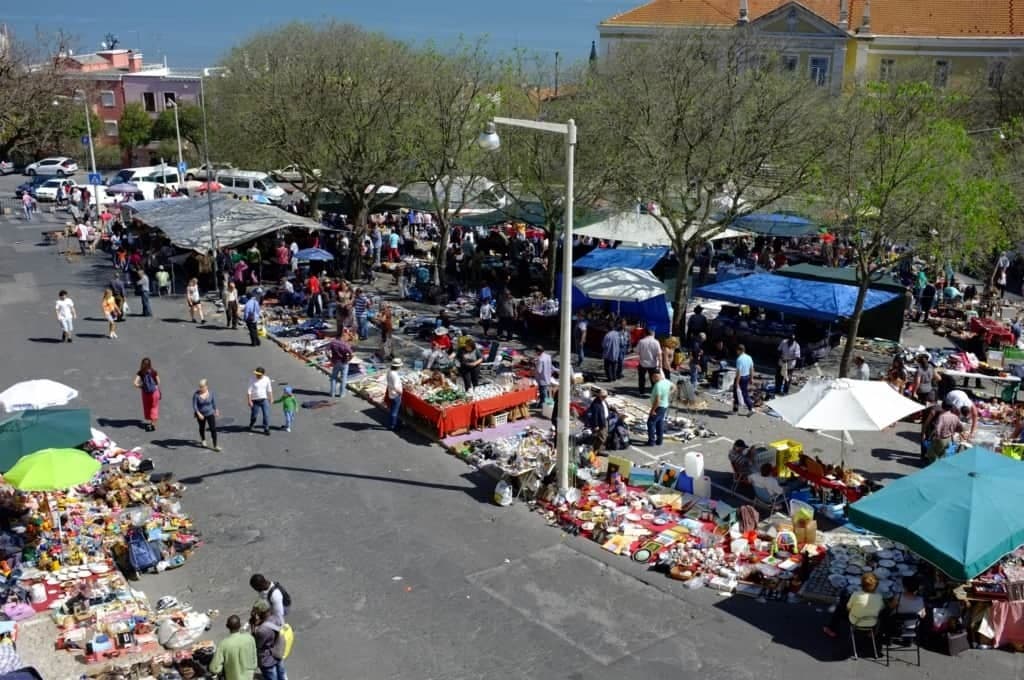 Place Feira da Ladra