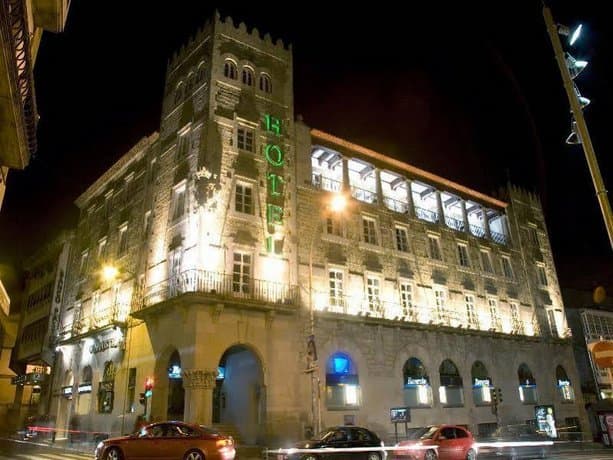 Place Hotel Compostela