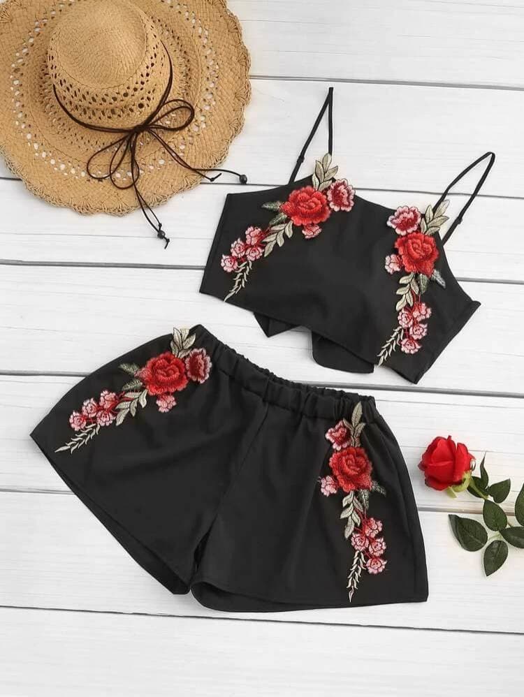 Fashion  🌹Flowers Applique Tie Back Cami Top With Shorts🌹

