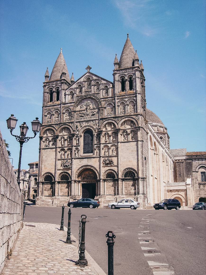 Lugar Catedral de Angoulême