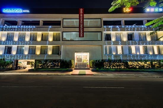 Lugar Seasons Hotel- Nerul