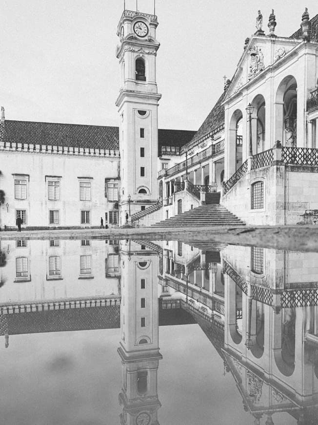 Place Faculdade de Direito da Universidade de Coimbra