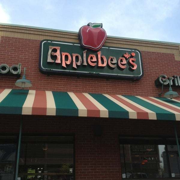 Restaurantes Applebee's Grill + Bar