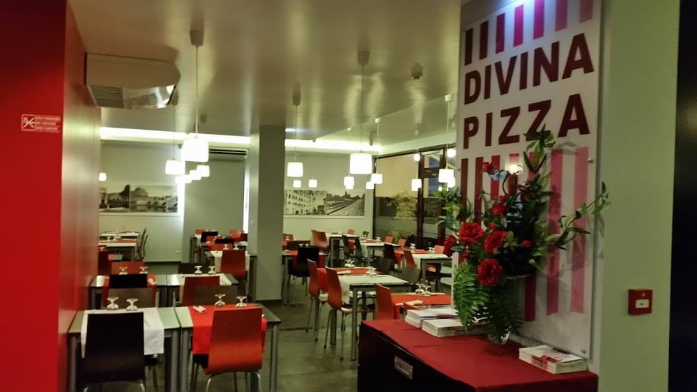 Restaurants Divina Pizza