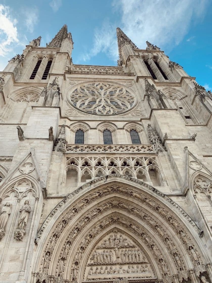 Place Bordeaux Cathedral