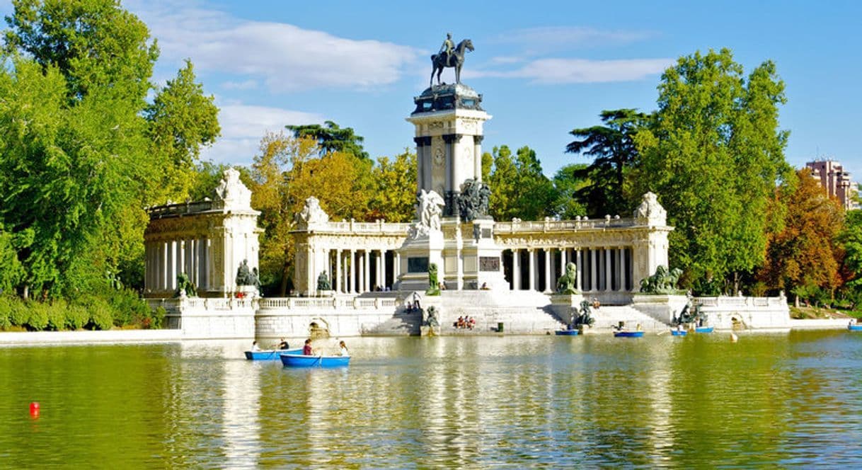 Place El Retiro Madrid