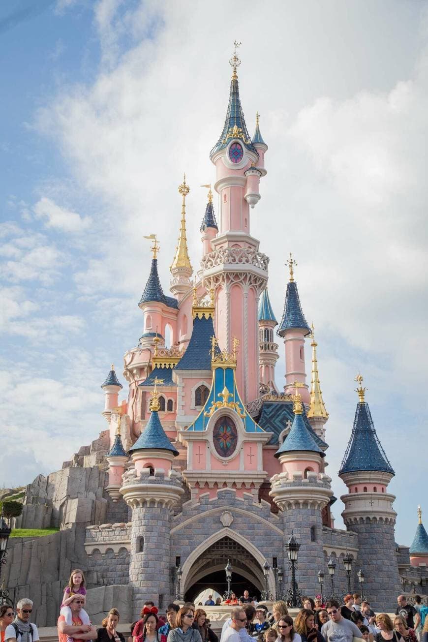 Place Paris, Disneyland Paris