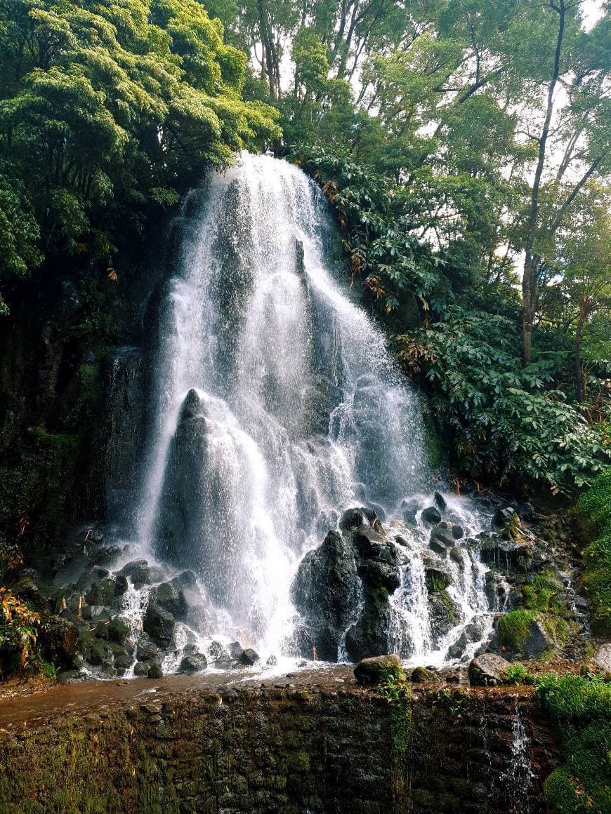 Place Ribeira dos Caldeirões