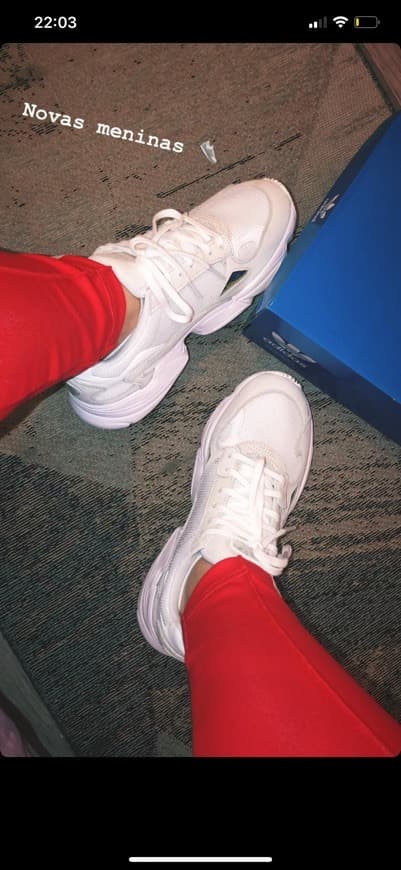 Moda adidas Falcon W