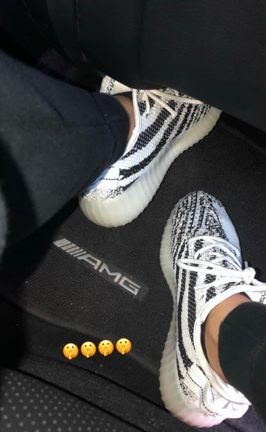 Moda Yeezy Boost 350 V2 'Zebra'